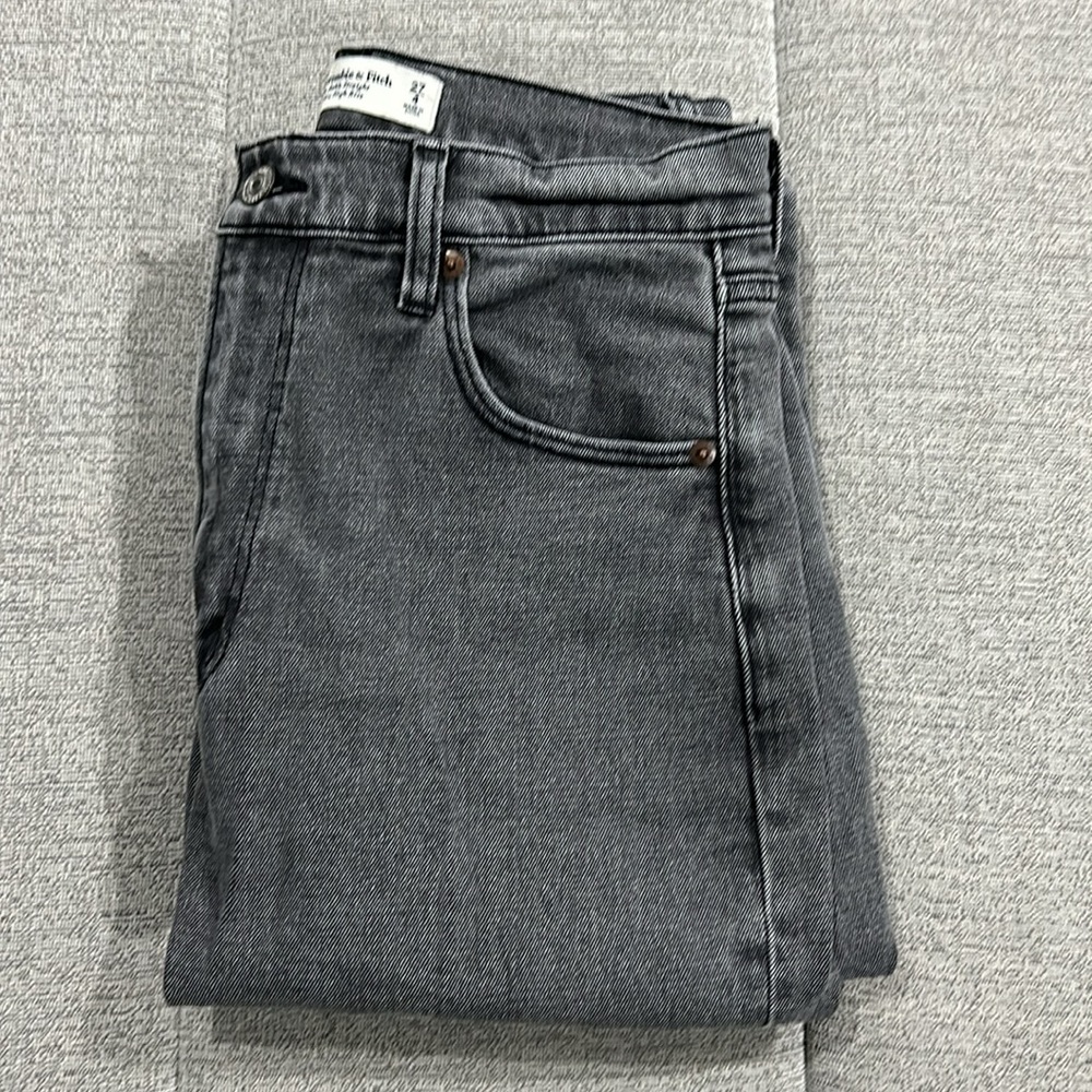 Curve Love The Ankle Straight Ultra High Rise